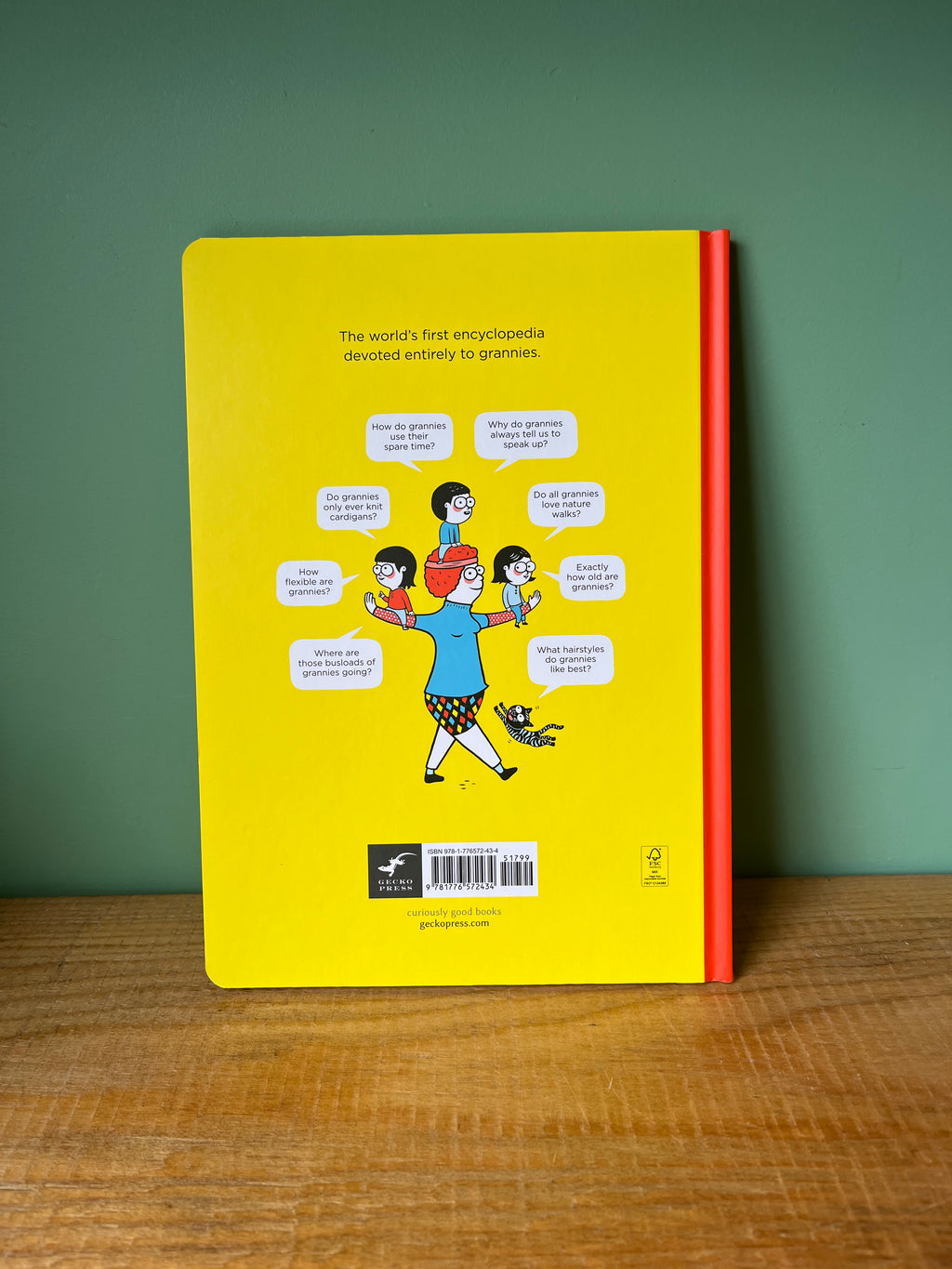 Encyclopedia of Grannies by Éric Veillé