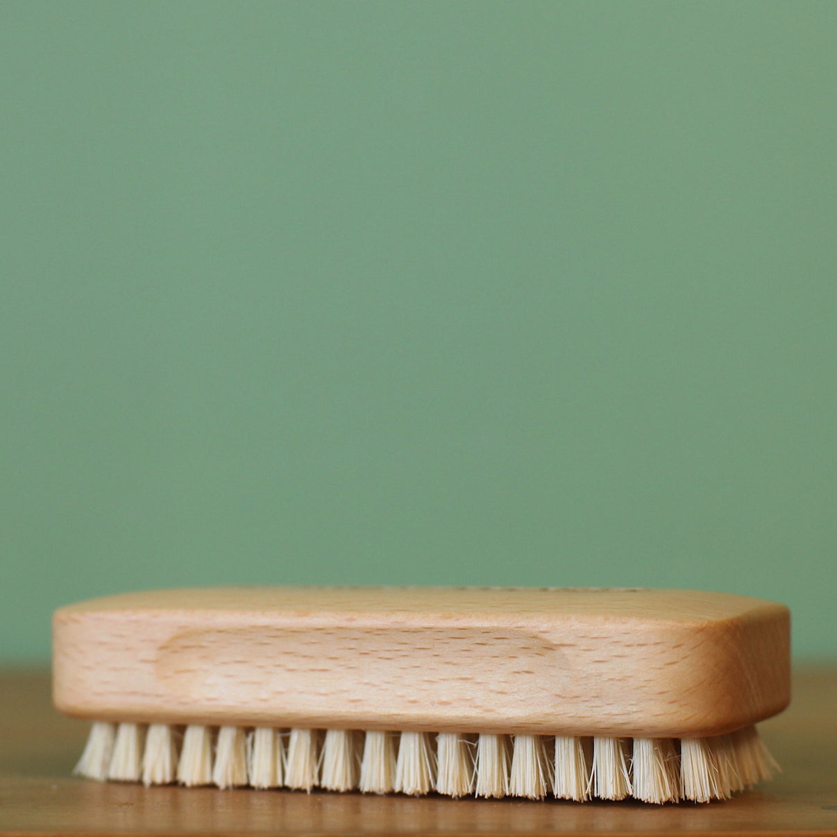 Gardener's Nail Brush Henry Trading